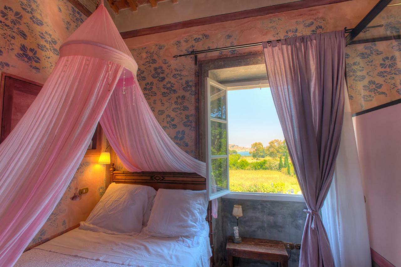 Le Stanze Del Casale - Maison Портоферрайо Экстерьер фото